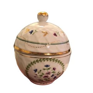 Vintage I. Godinger & Company Petite Fleur Porcelain Sugar Bowl with Lid